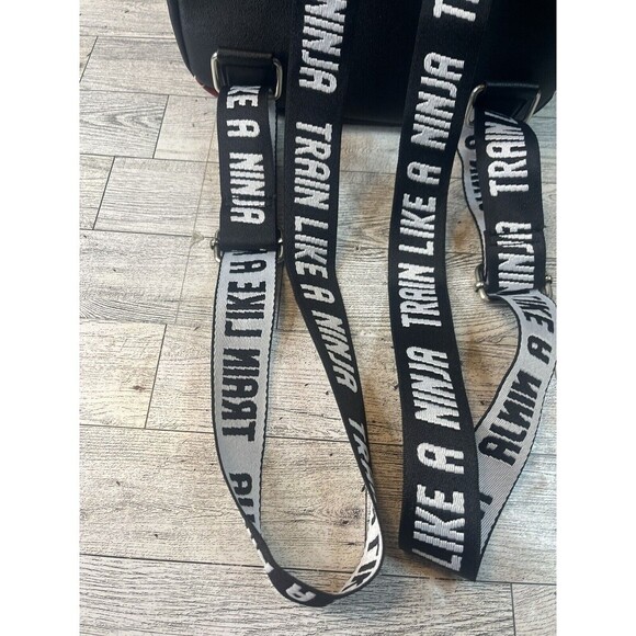 NWOT Vtg Naruto Akatsuki Red Cloud Faux Saffiano Leather Mini Backpack Bag 2002 - Picture 7 of 11